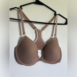 b.tempt’d Nude Future Foundation Front Close Racerback Bra 32D